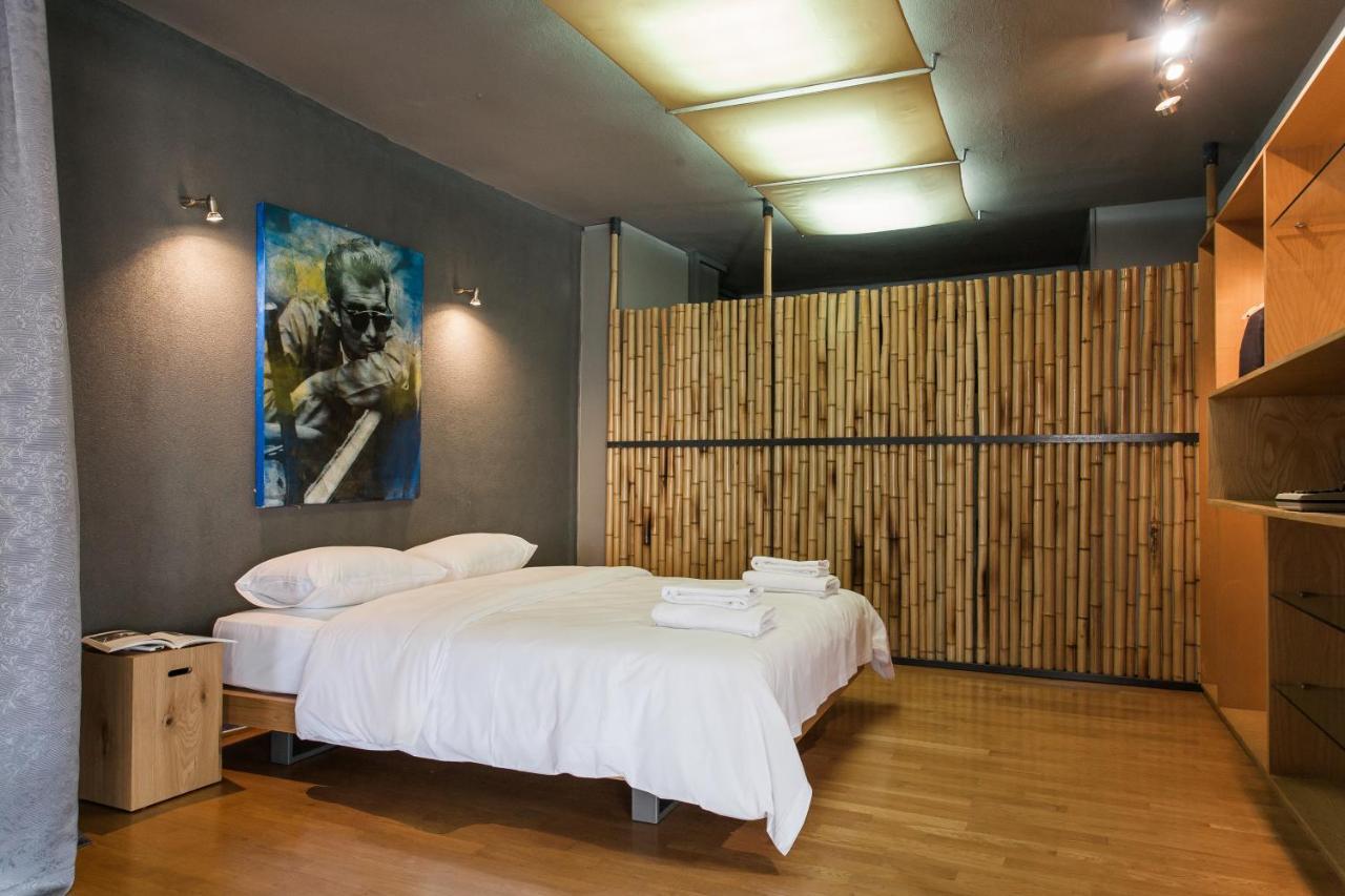 Artists' Favorite Spacious Loft Near Acropolis!! Афины Экстерьер фото