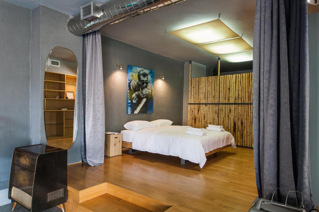 Artists' Favorite Spacious Loft Near Acropolis!! Афины Экстерьер фото